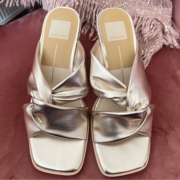 Dolce Vita Nyome Twisted Wedges  in Light Gold Stella - Size 8 - Picture 8 of 12